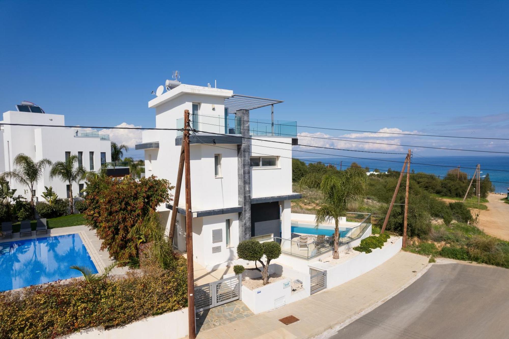 Seaside Luxury Villa パラリムニ エクステリア 写真