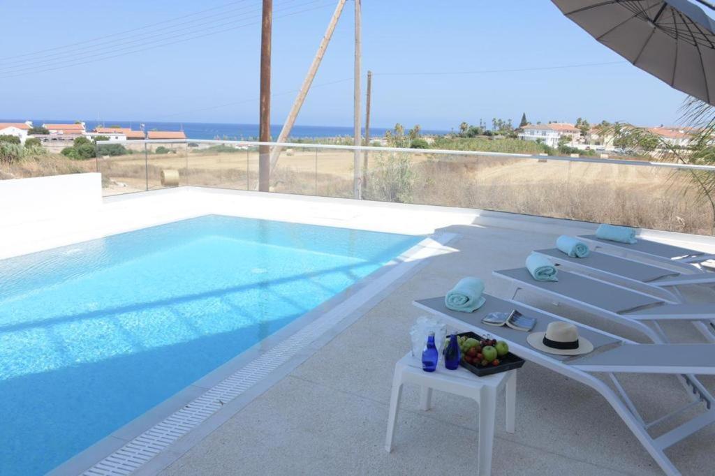 Seaside Luxury Villa パラリムニ エクステリア 写真
